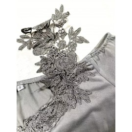 Plus Size Casual T-shirt, Women's Plus Solid Contrast Lace Panel Cold Shoulder T-shirt