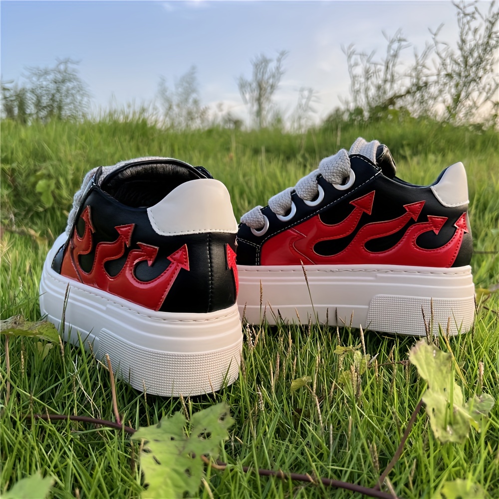 Unisex Couple Shoes Casual Fashion Low-top Thick Soled Flame Platform Shallow Leather Sneakers