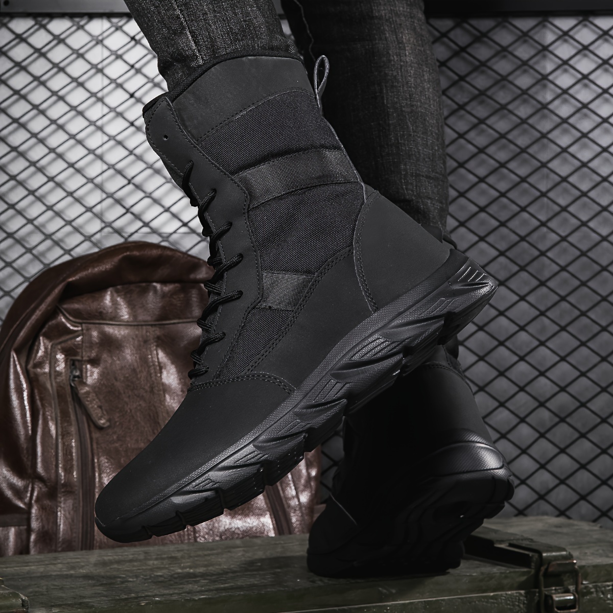 New Winter Boots Outdoor Hiking Boots Couple Boots Men s details 4